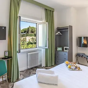3* Ξενοδοχείο Bloom