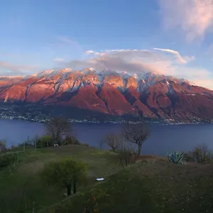 https://villa-selene-tremosine.it-lombardy.com